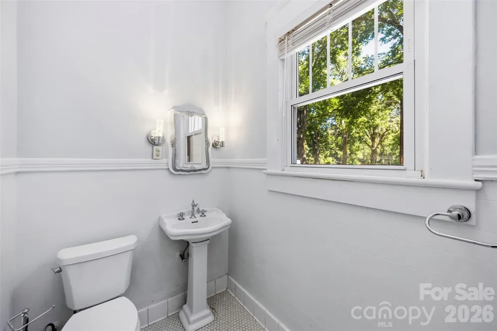 141 E Whitley Street Norwood, NC 28128