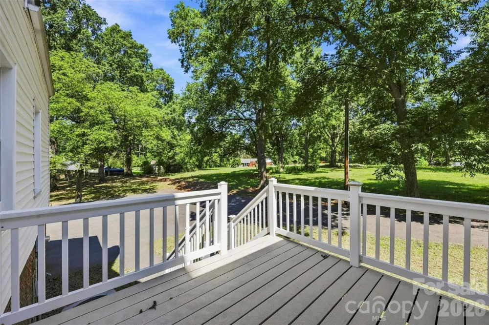 141 E Whitley Street Norwood, NC 28128