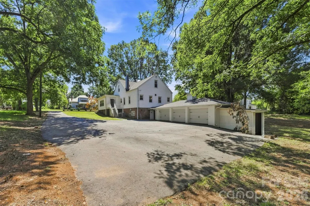 141 E Whitley Street Norwood, NC 28128