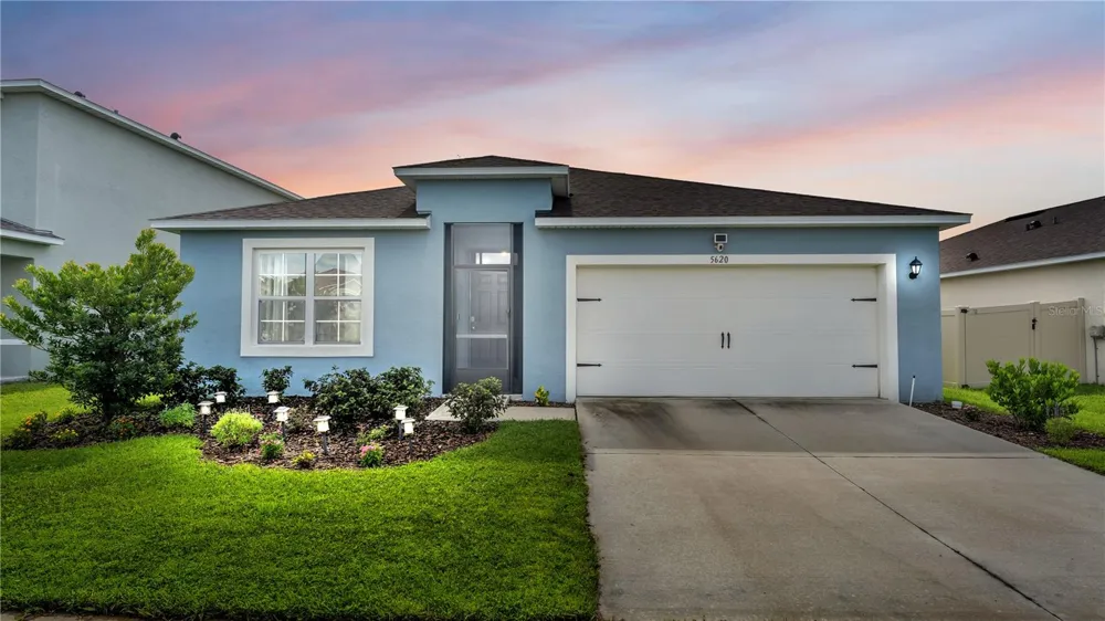 5620 SILTSTONE STREET Lakeland, FL 33811