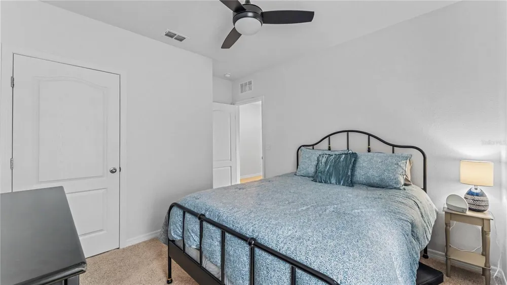 5620 SILTSTONE STREET Lakeland, FL 33811
