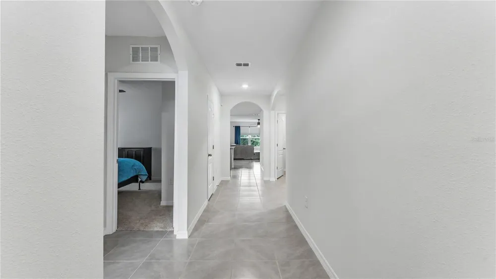 5620 SILTSTONE STREET Lakeland, FL 33811