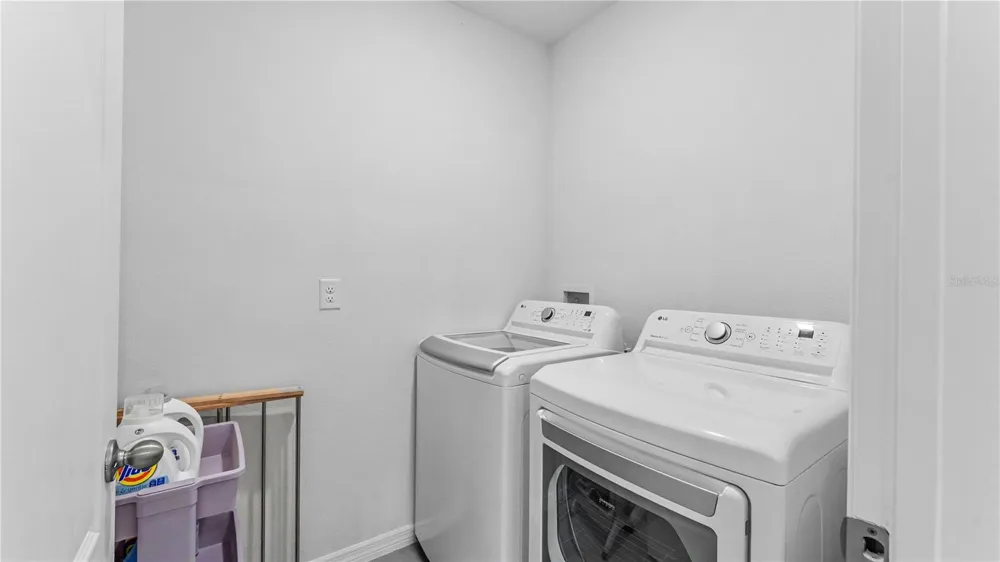 5620 SILTSTONE STREET Lakeland, FL 33811