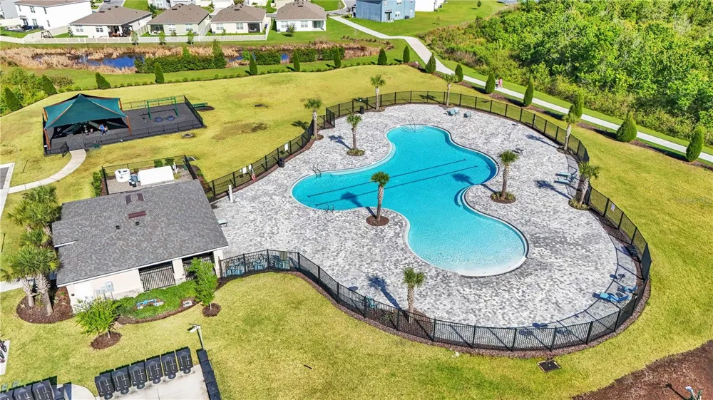 5620 SILTSTONE STREET Lakeland, FL 33811