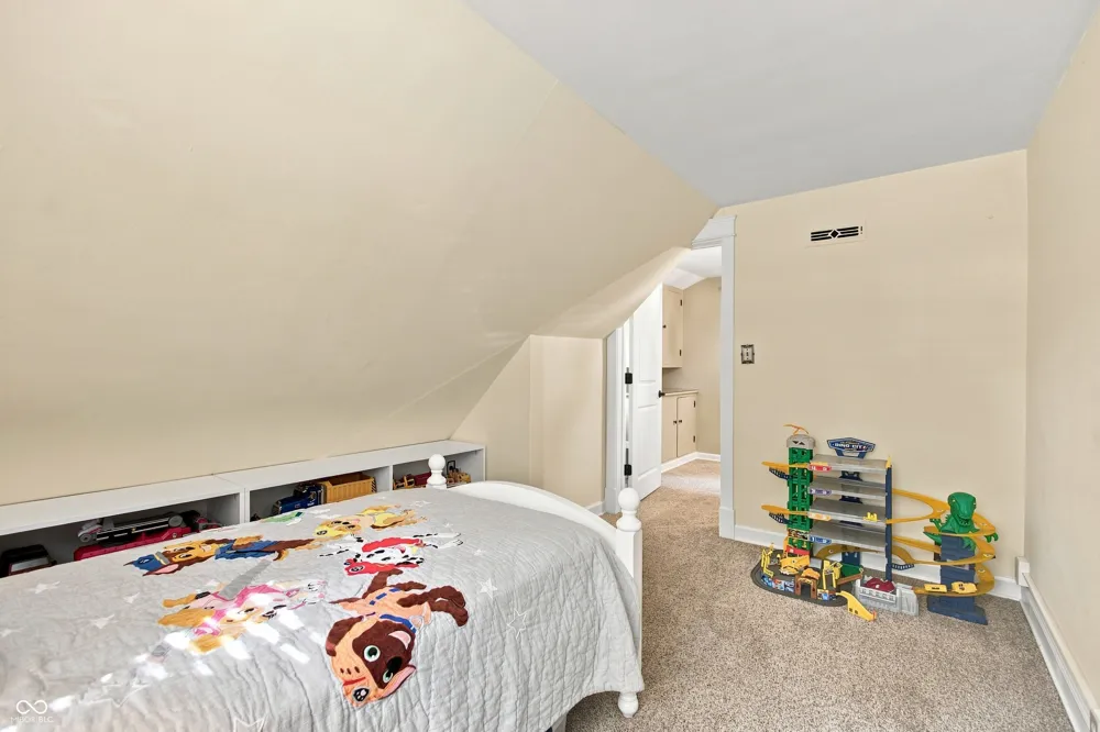 801 Eastwood Drive Frankfort, IN 46041