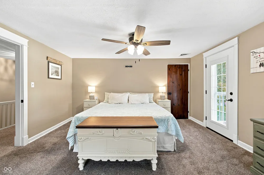 801 Eastwood Drive Frankfort, IN 46041