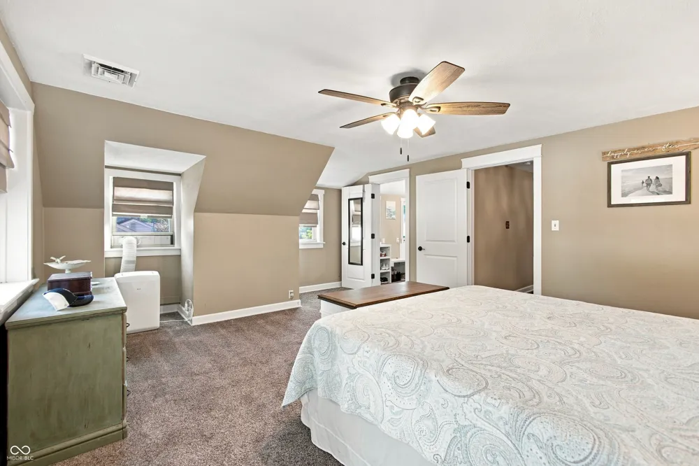 801 Eastwood Drive Frankfort, IN 46041