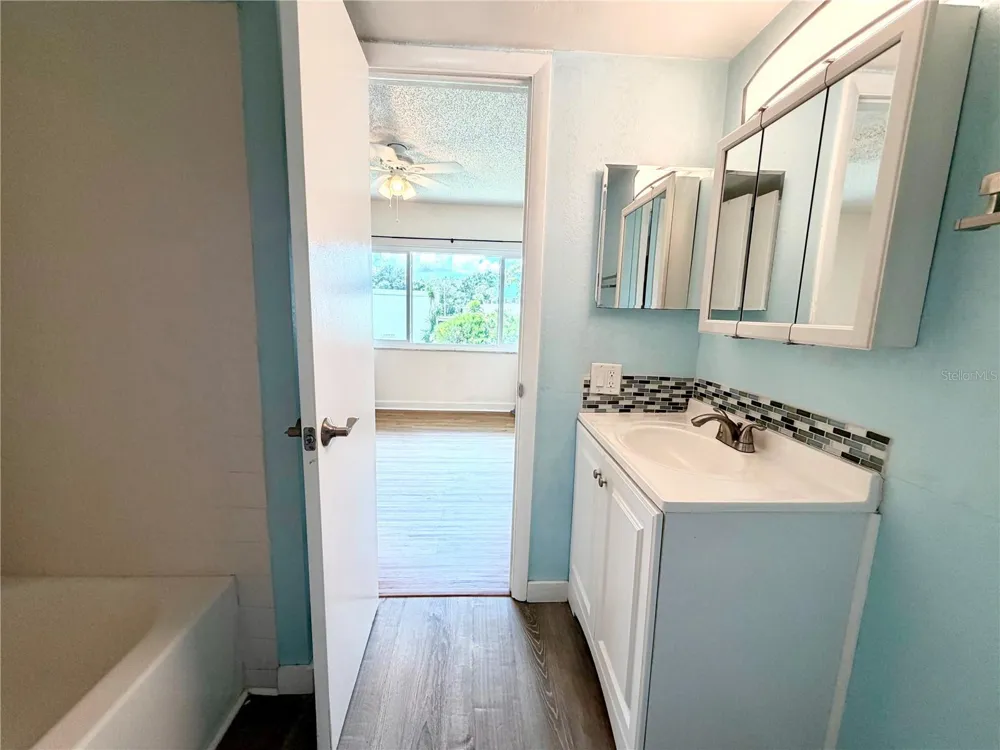 1845 PINE CONE CIRCLE Clearwater, FL 33760
