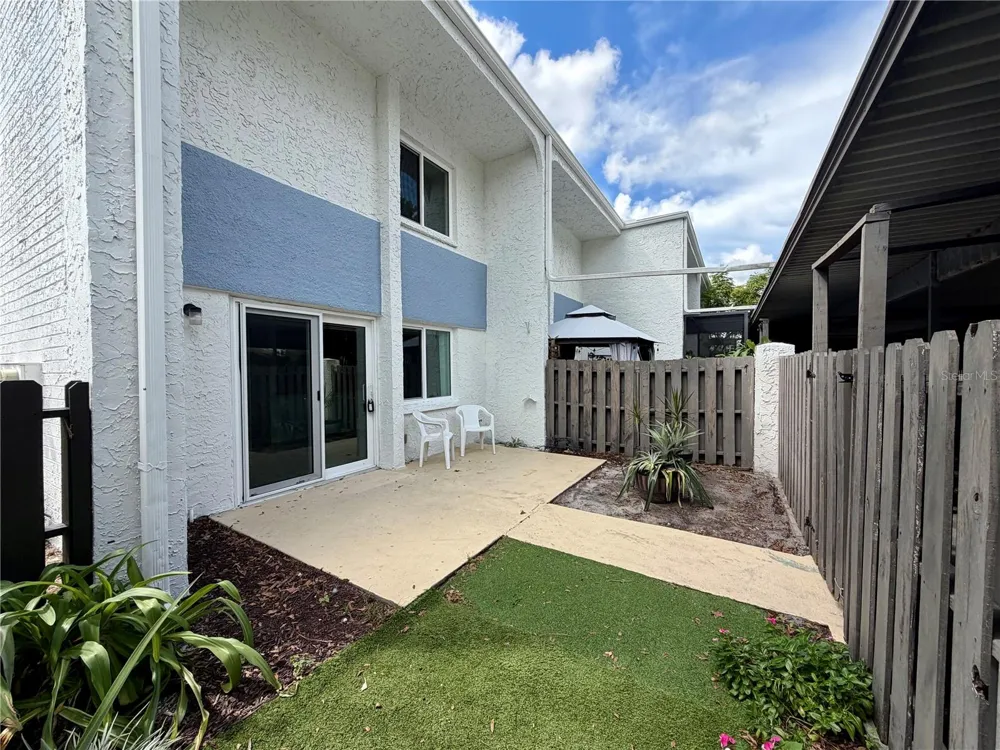 1845 PINE CONE CIRCLE Clearwater, FL 33760