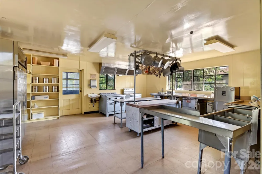 5 & 10 Gaines Avenue Asheville, NC 28803