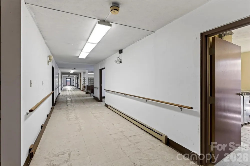 5 & 10 Gaines Avenue Asheville, NC 28803