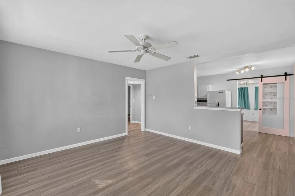 856 BERKSHIRE ROAD Daytona Beach, FL 32117
