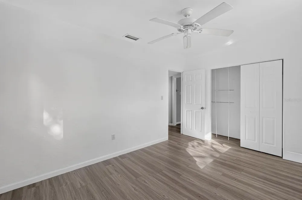 856 BERKSHIRE ROAD Daytona Beach, FL 32117