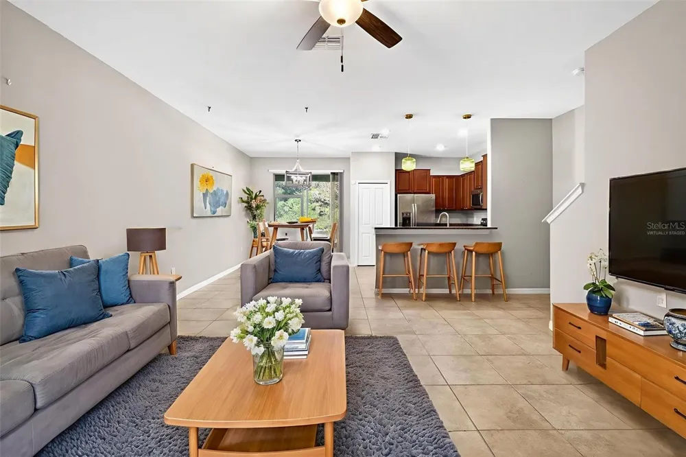 9754 PEMBROOKE PINES Sun City Center, FL 33573