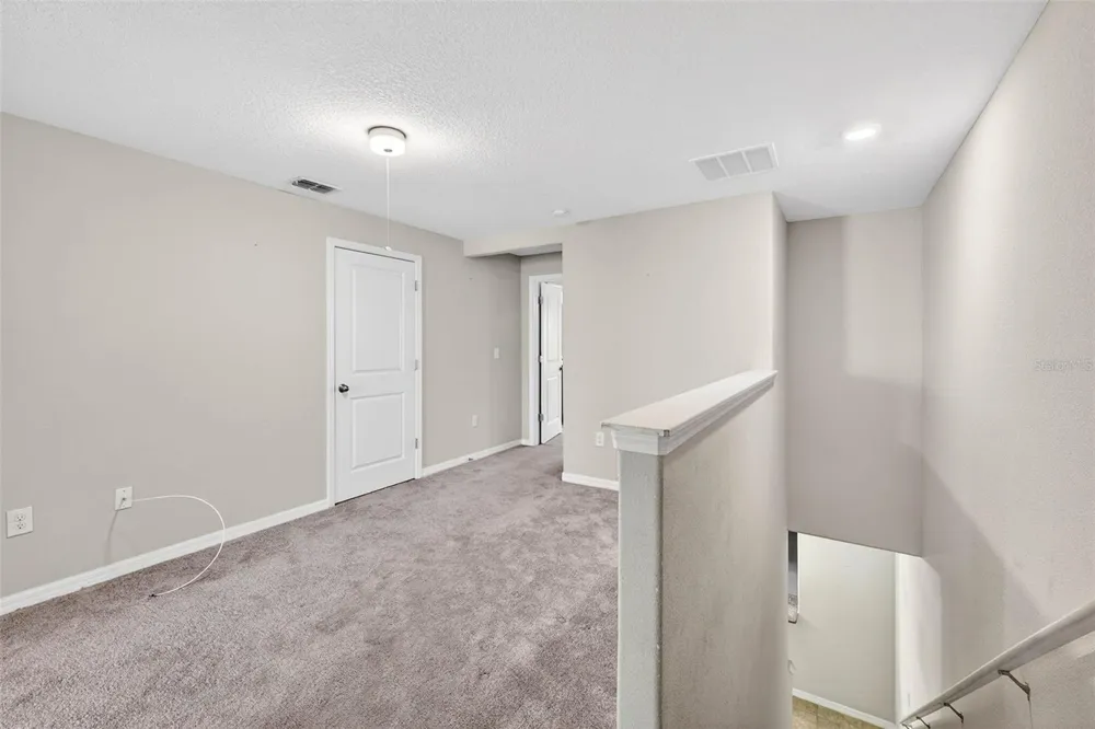 9754 PEMBROOKE PINES Sun City Center, FL 33573