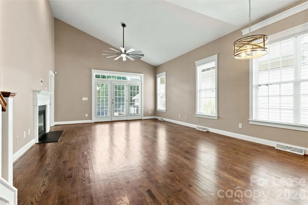 14035 Bankside Drive Huntersville, NC 28078