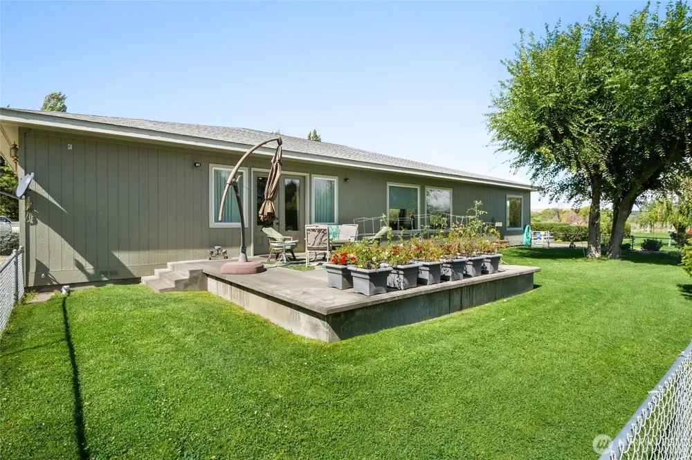 20113 Delta Road NW Soap Lake, WA 98851