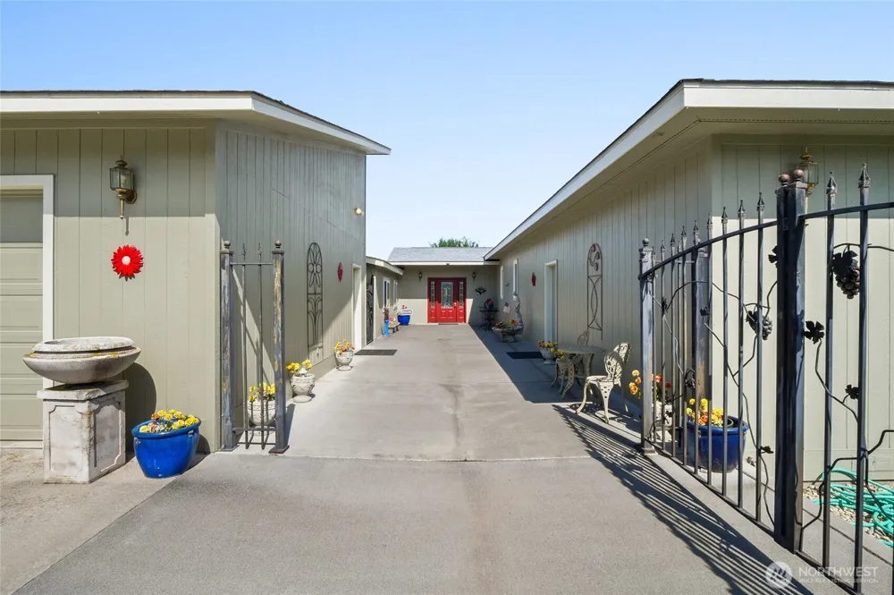 20113 Delta Road NW Soap Lake, WA 98851