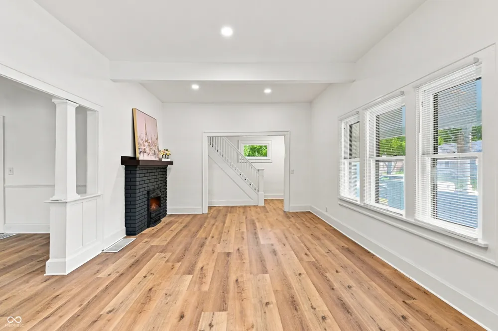 4214 Otterbein Avenue Indianapolis, IN 46227