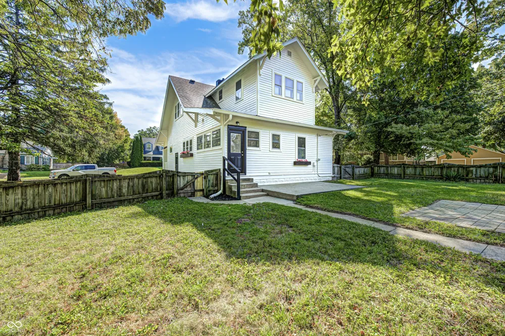 4214 Otterbein Avenue Indianapolis, IN 46227