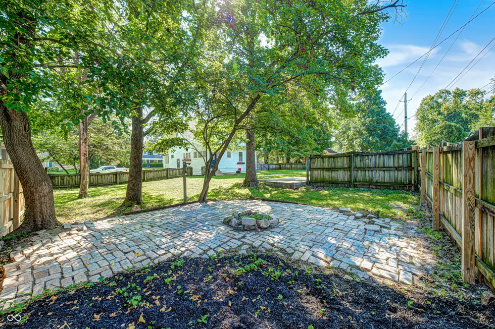 4214 Otterbein Avenue Indianapolis, IN 46227