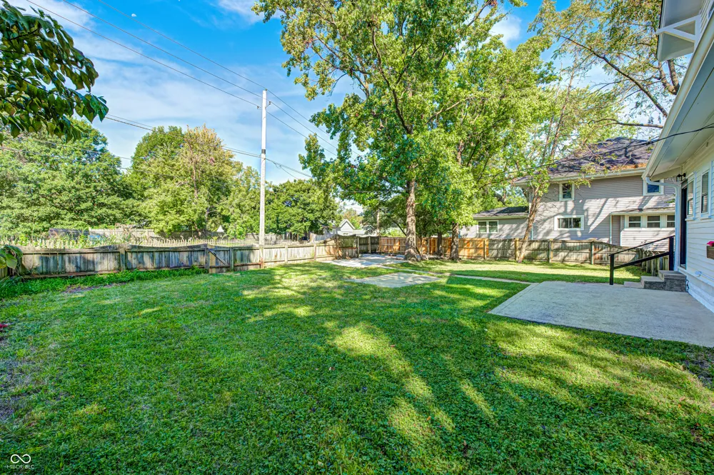 4214 Otterbein Avenue Indianapolis, IN 46227