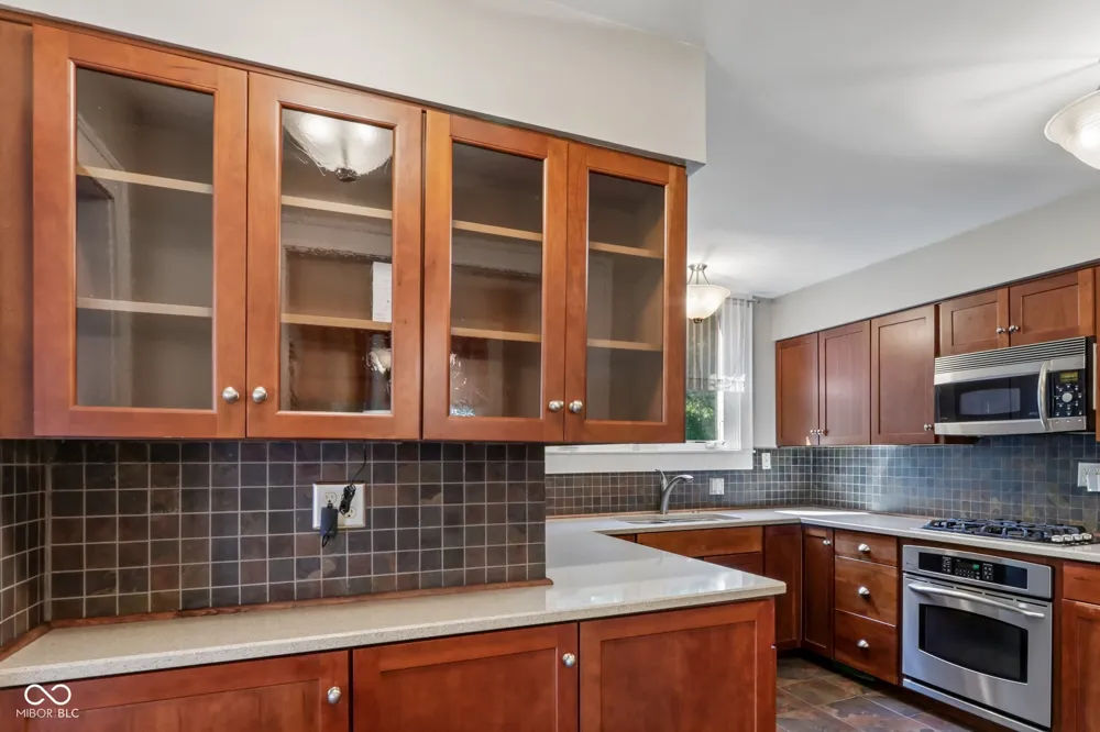 6101 Ewing Street Indianapolis, IN 46220