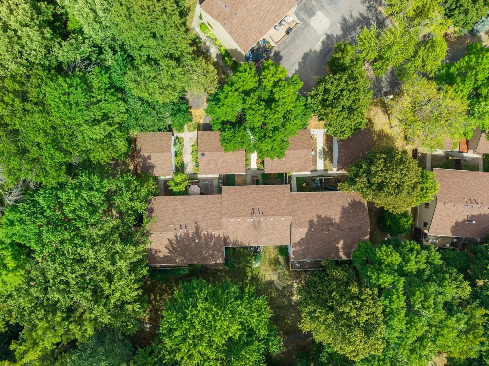 348 W Eagle Lake Drive Maple Grove, MN 55369