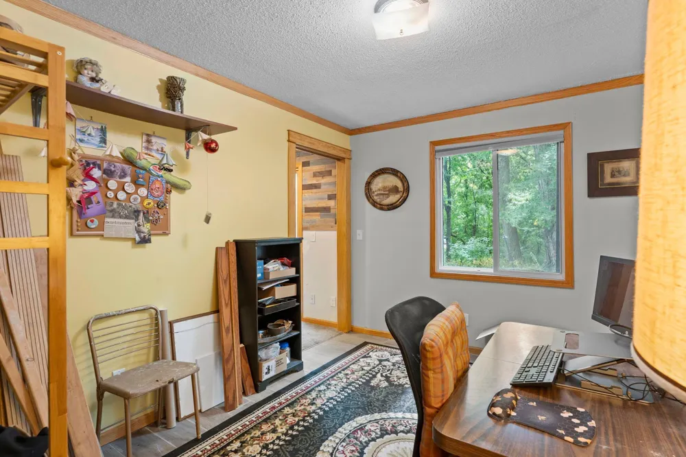 348 W Eagle Lake Drive Maple Grove, MN 55369