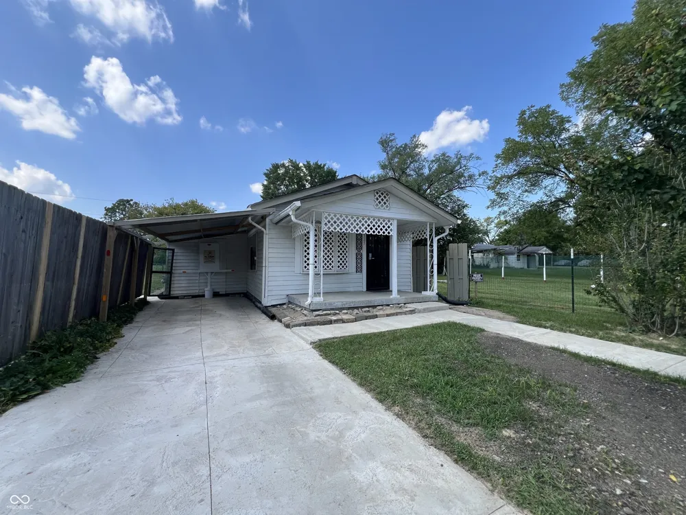2325 Halford Street Anderson, IN 46016