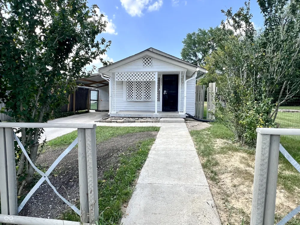 2325 Halford Street Anderson, IN 46016