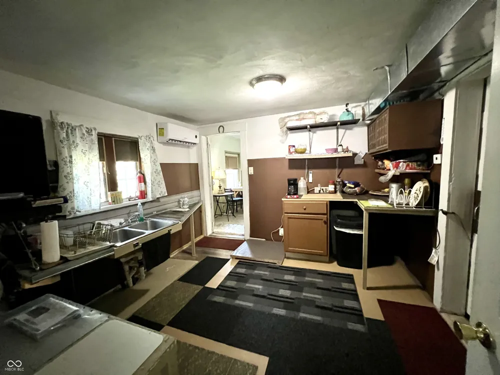 2325 Halford Street Anderson, IN 46016