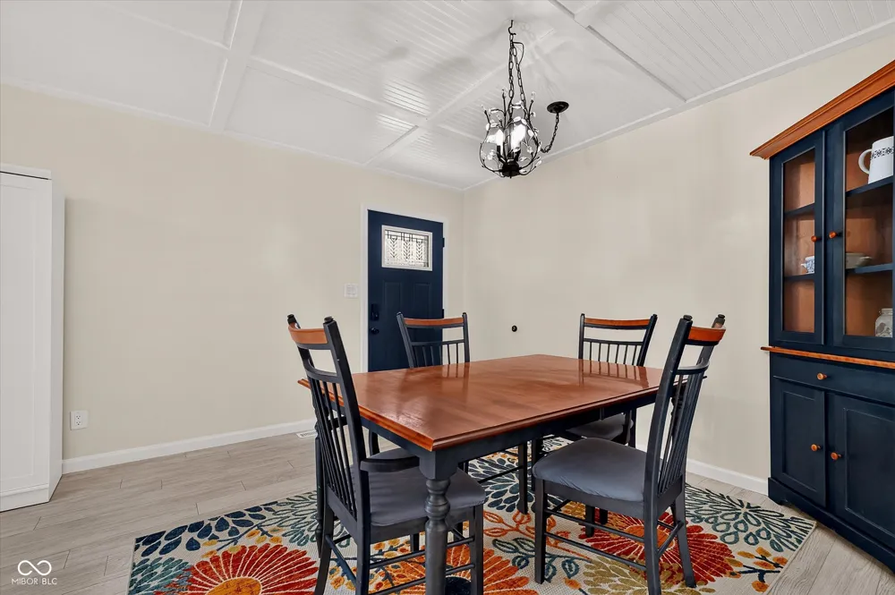 1530 S 21 STREET Elwood, IN 46036