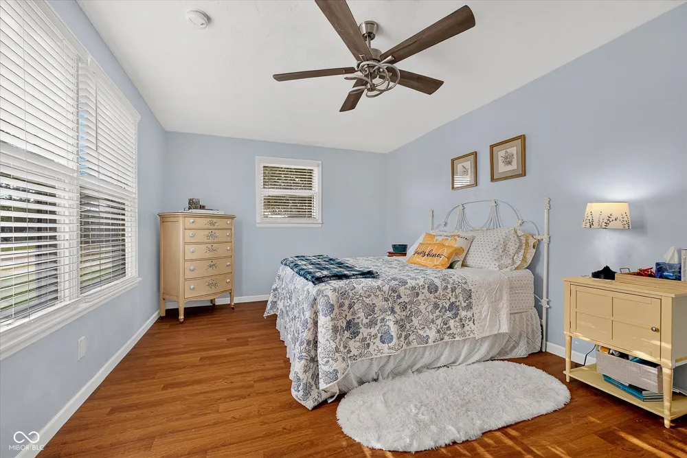1530 S 21 STREET Elwood, IN 46036