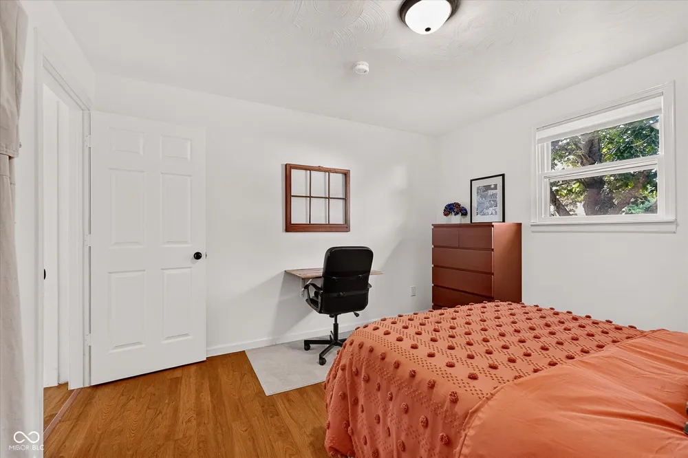 1530 S 21 STREET Elwood, IN 46036