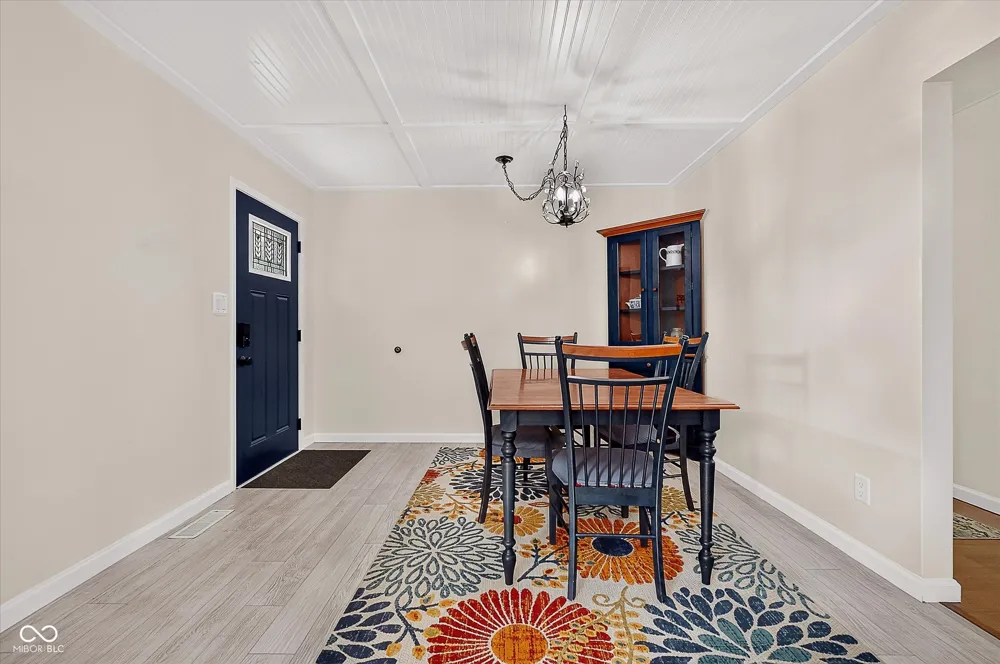1530 S 21 STREET Elwood, IN 46036