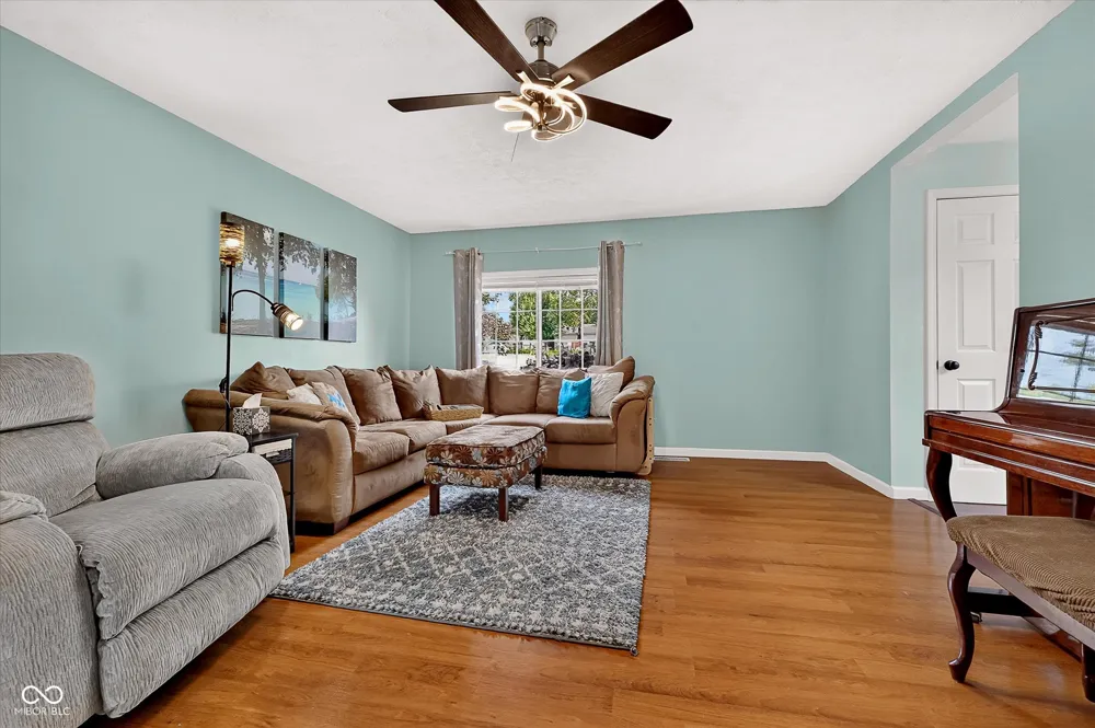 1530 S 21 STREET Elwood, IN 46036