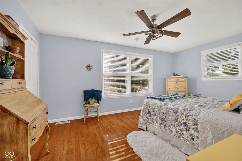 1530 S 21 STREET Elwood, IN 46036