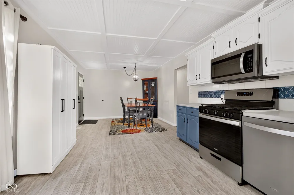 1530 S 21 STREET Elwood, IN 46036