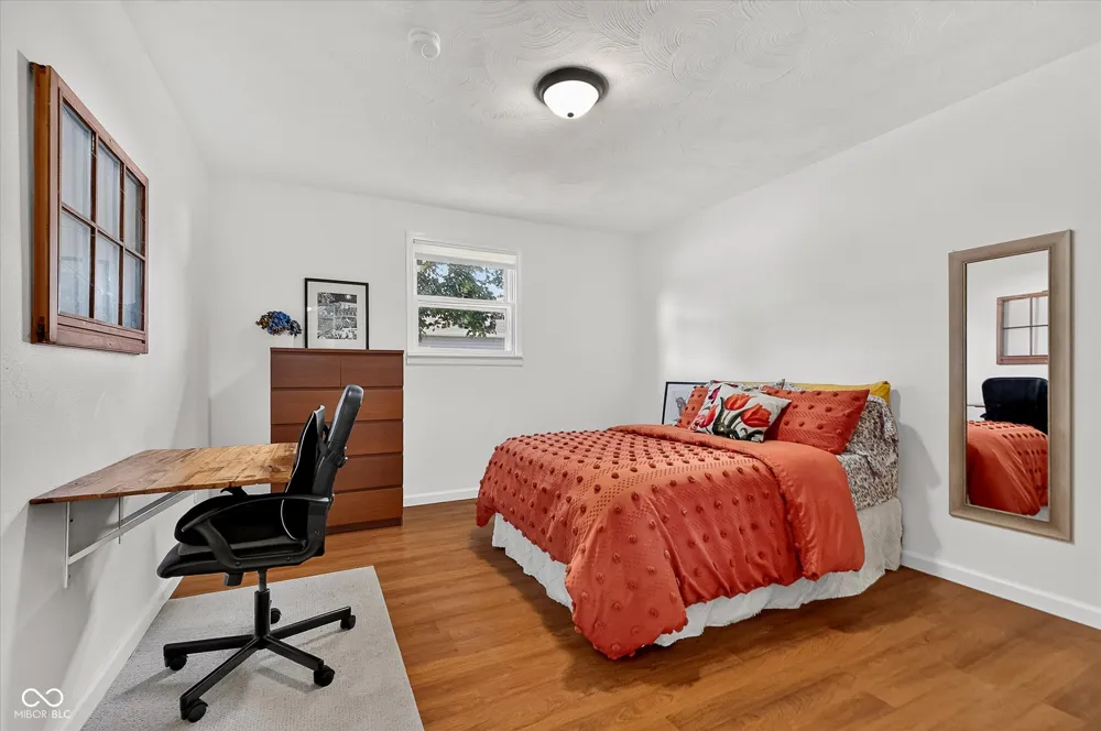 1530 S 21 STREET Elwood, IN 46036