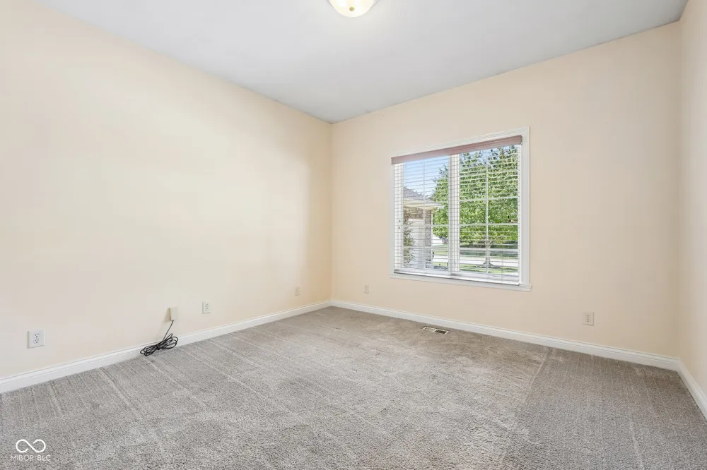 2819 Bloomsbury S Greenwood, IN 46143