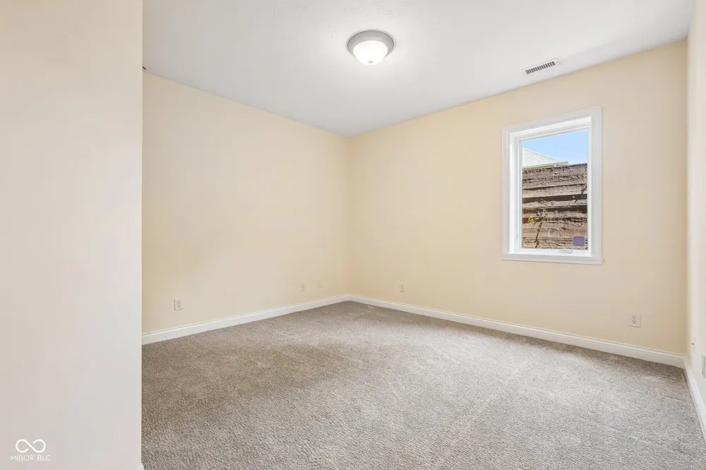 2819 Bloomsbury S Greenwood, IN 46143