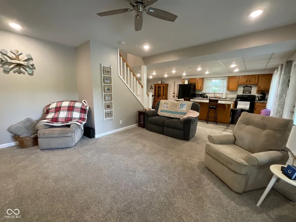 1065 S Turnbow Drive Rockville, IN 47872