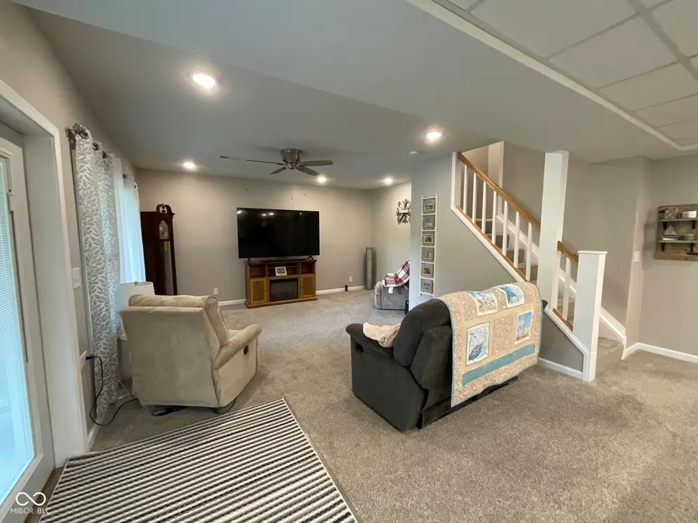 1065 S Turnbow Drive Rockville, IN 47872