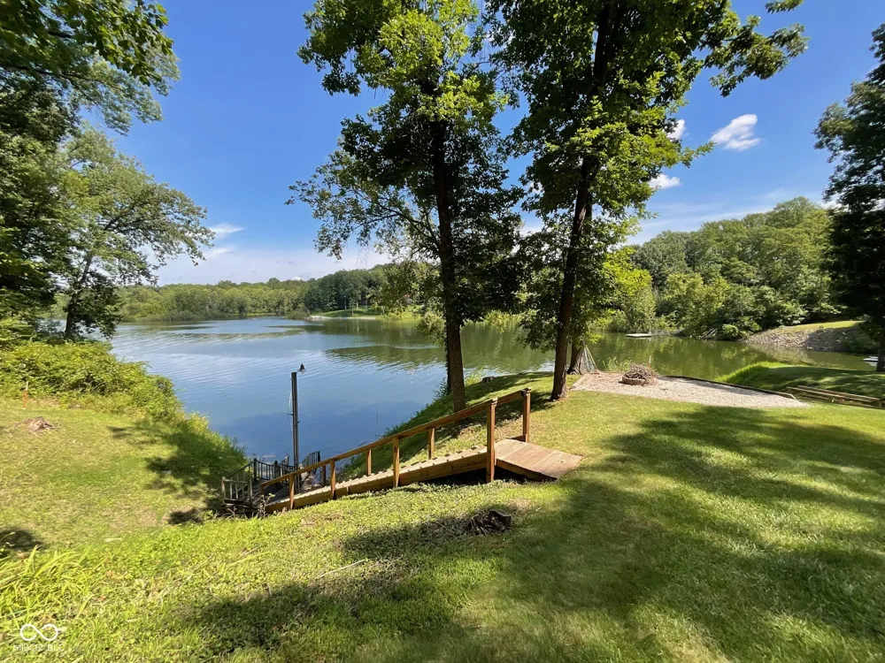1065 S Turnbow Drive Rockville, IN 47872