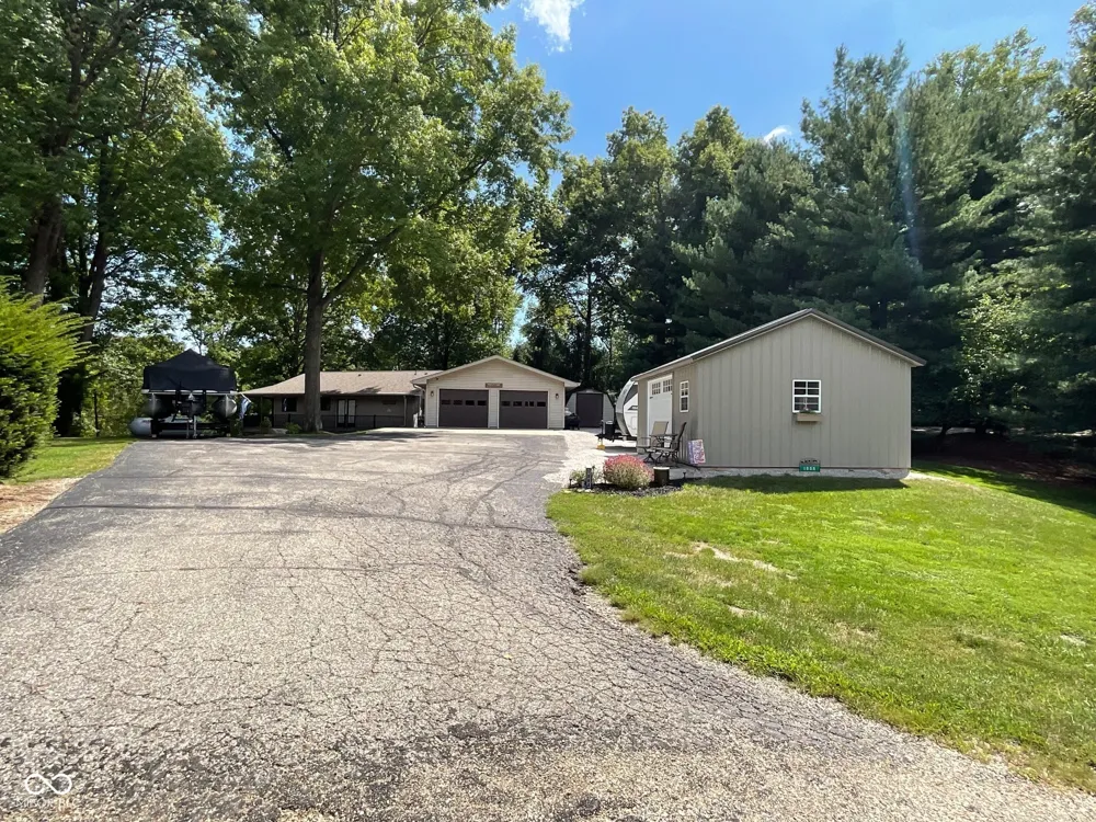 1065 S Turnbow Drive Rockville, IN 47872