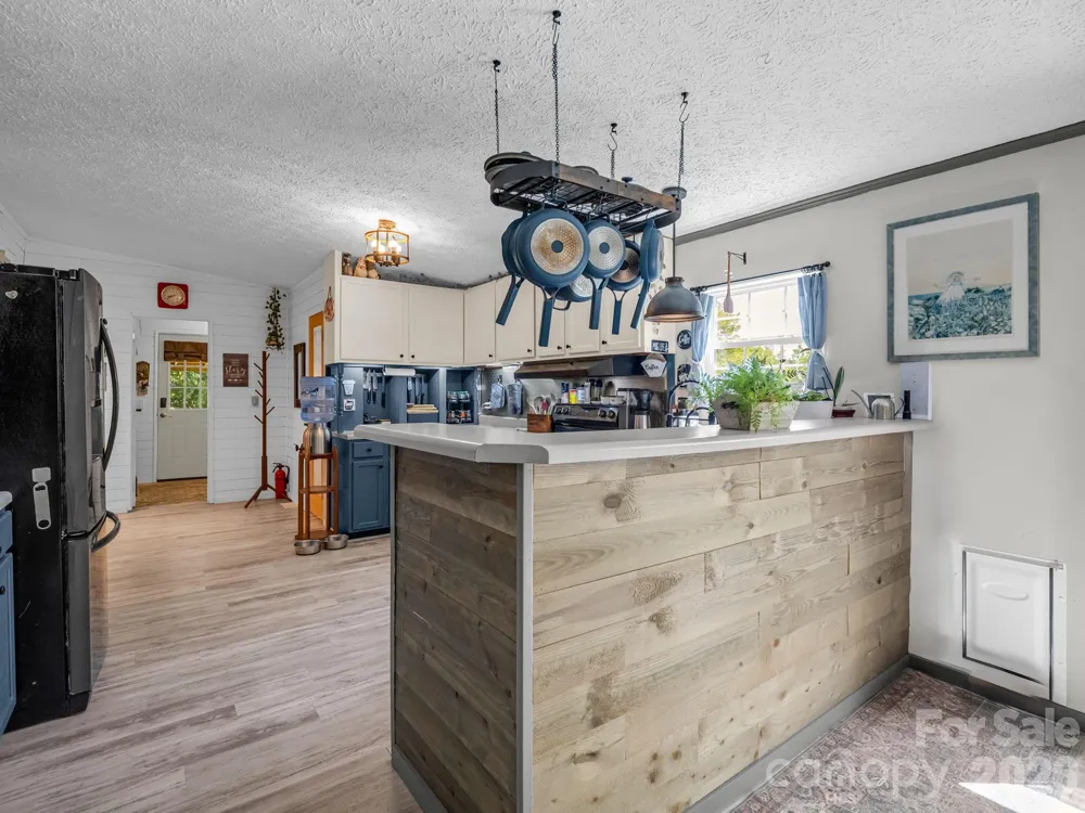 14 Old Possum Holler Road Hendersonville, NC 28739