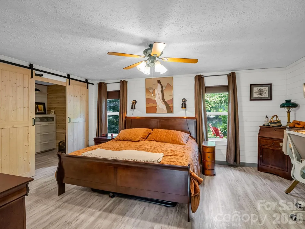 14 Old Possum Holler Road Hendersonville, NC 28739
