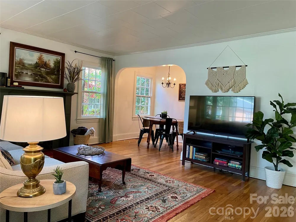652 Davie Avenue Statesville, NC 28677