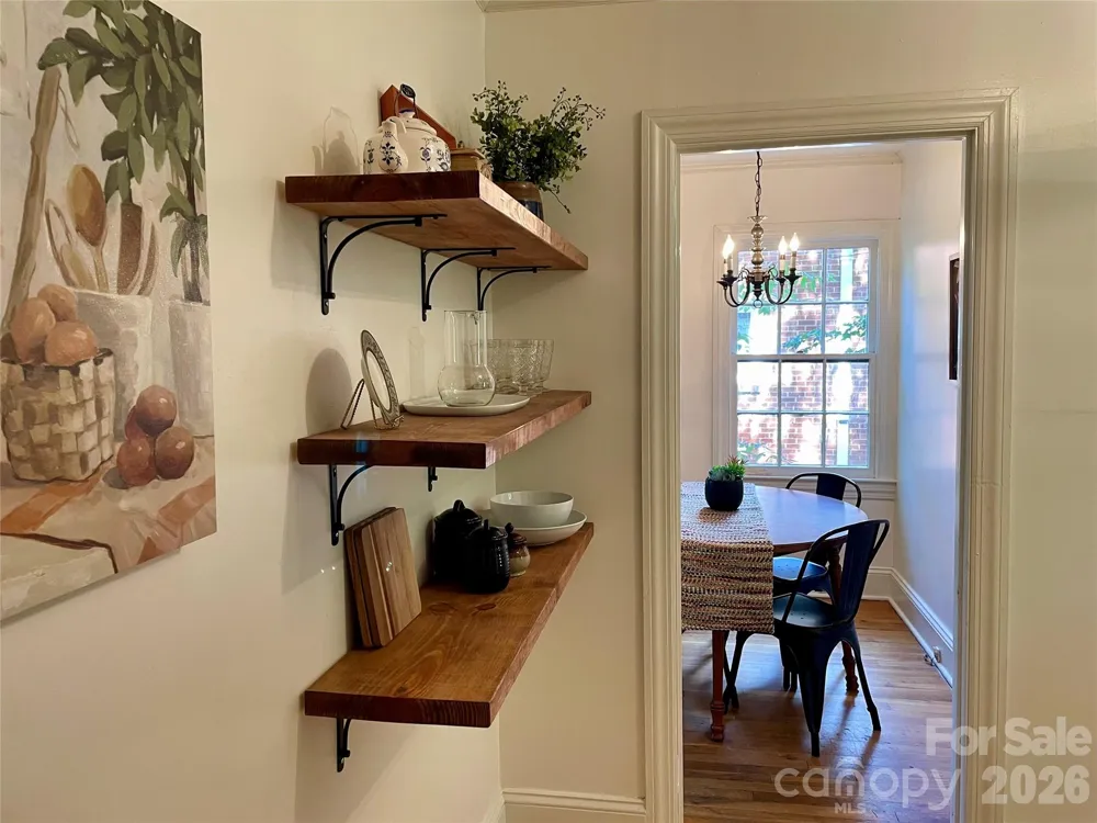 652 Davie Avenue Statesville, NC 28677